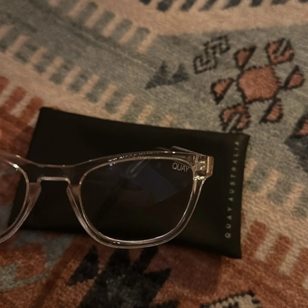 Quay Australia blue Light Clear Lenses Hardwire Mini